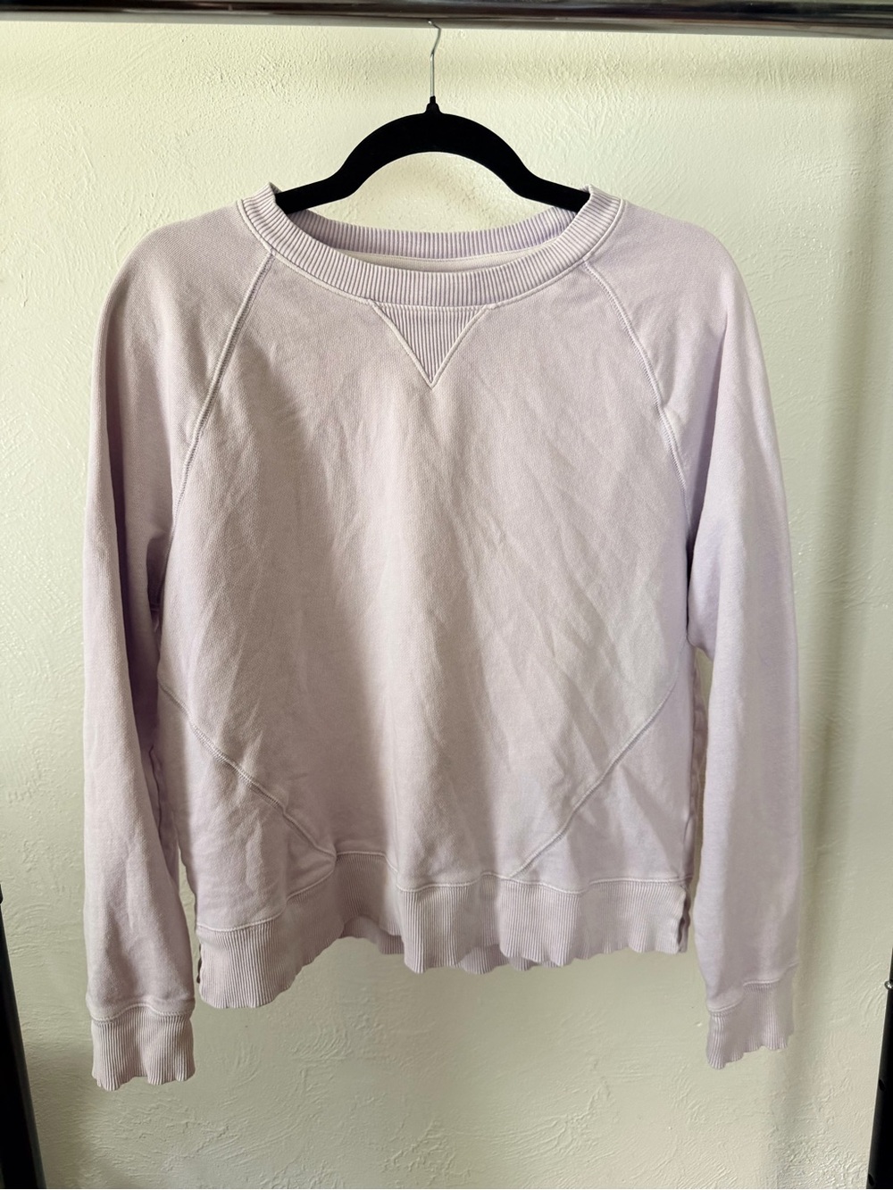 Universal Thread Light Lavender Crewneck Sweatshirt - Women